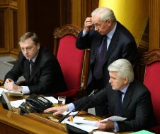 Aleksandr Lavrinovich, Vladimir Litvin and Nikolay Azarov