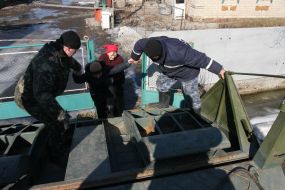 Сотрудники МЧС