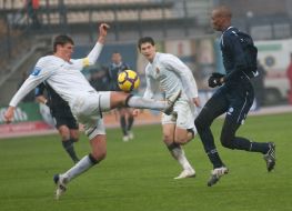 Dmitry Nevmyvaka and Musawengosi Mguni