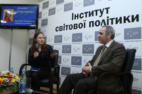 Garri Kasparov and Alyona Getmanchuk