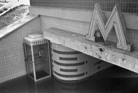 Entrance to underground passage