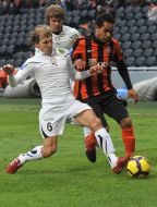 Alex Teixeira and Nikita Kamenyuka