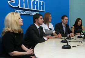 Golda Vinogradskaya, Zorian Shkiryak, Yana Klochkova, Denis and Inna Silantyeva