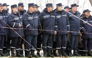 Співробітники МНС