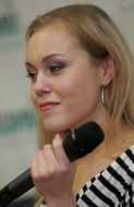 Alyosha singer (Yelena Kucher)