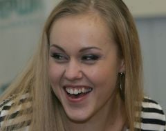 Alyosha singer (Yelena Kucher)