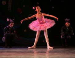 Сцена з балету ”Лускунчик”