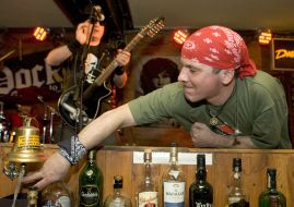 Armen Grigoryan and Maksim Guselshchikov