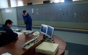 Employee of Dnepr hydroelectric power plant