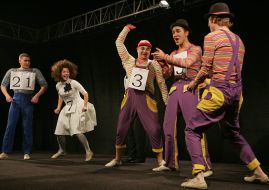 Мім-театр буфонади та ексцентричної пантоміми