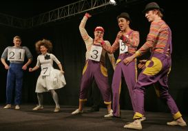 Мім-театр буфонади та ексцентричної пантоміми