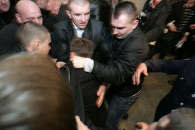 Потасовка во время открытия фотовыставки