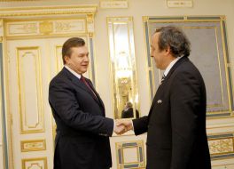 Mishel Platini and Viktor Yanukovich