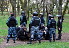 The fans FС ”Carpathians” (Lvov) and employees of militia