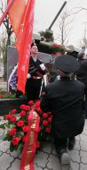 The veteran ear the memorial ”Tank T-34”