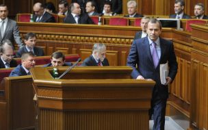 Andrey Klyuev goes to a tribune