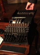 Німецька шифрувальна машина ”Енігма”