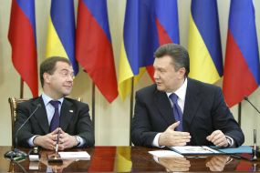 Viktor Yanukovich and Dmitriy Medvedev
