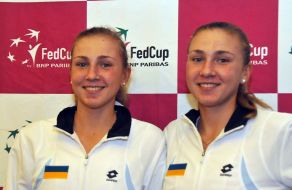 Nadezhda Kichenok and Lyudmila Kichenok