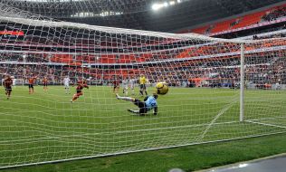 Jadson and Yevgeniy Past