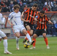 Jadson, Dario Srna and Pavel Rebyonok