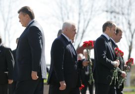 Viktor Yanukovich, Anatoliy Prisyazhnyuk and Nestor Shufrich