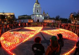 Зажженные свечи