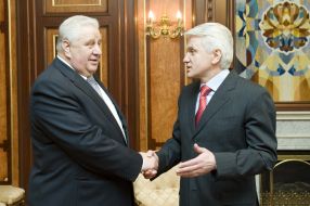 Vladimir Litvin and Valentin Velichko