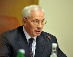 Микола Азаров