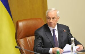 Микола Азаров