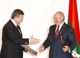 Viktor Yanukovich and Aleksandr Lukashenko