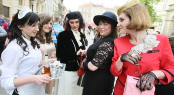 Participants of Batyar Day celebration