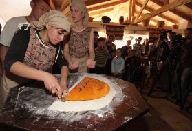 Приготовление чебурека