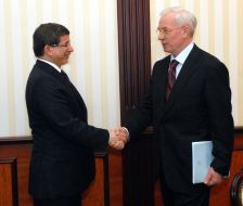 Nikolay Azarov and Ahmet Davutoglu