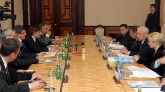 Nikolay Azarov and Ahmet Davutoglu