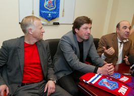 Vadim Rabinovich, Yury Bakalov and Aleksandr Tomakh