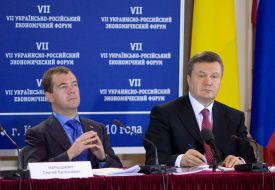 Dmitry Medvedev and Viktor Yanukovich