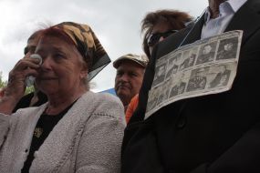 Участники траурного митинга