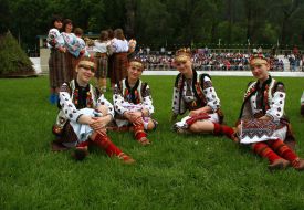 Girls in guzul suits