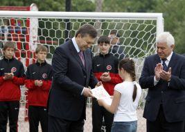 Viktor Yanukovychand Anatoly Prisyajnyuk