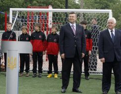 Viktor Yanukovychand Anatoly Prisyajnyuk