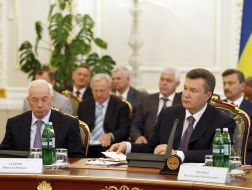 Віктор Янукович та Микола Азаров