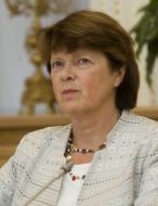 Renate Volvend