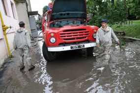 Сотрудники МЧС