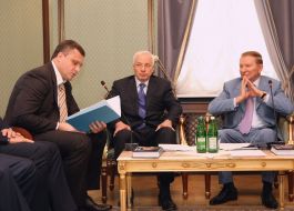 Leonid Kuchma, Sergey Levochkin and Nikolay Azarov