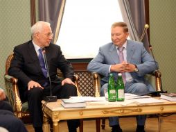 Leonid Kuchma and Nikolay Azarov