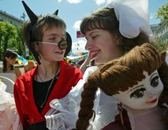 Карнавальное шествие детского творчества