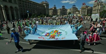 Карнавальное шествие детского творчества