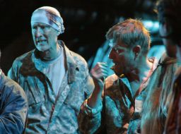 Sean Bean and James Cromwell