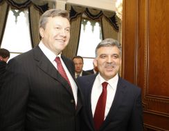 Виктор Янукович и Абдуллах Гюль